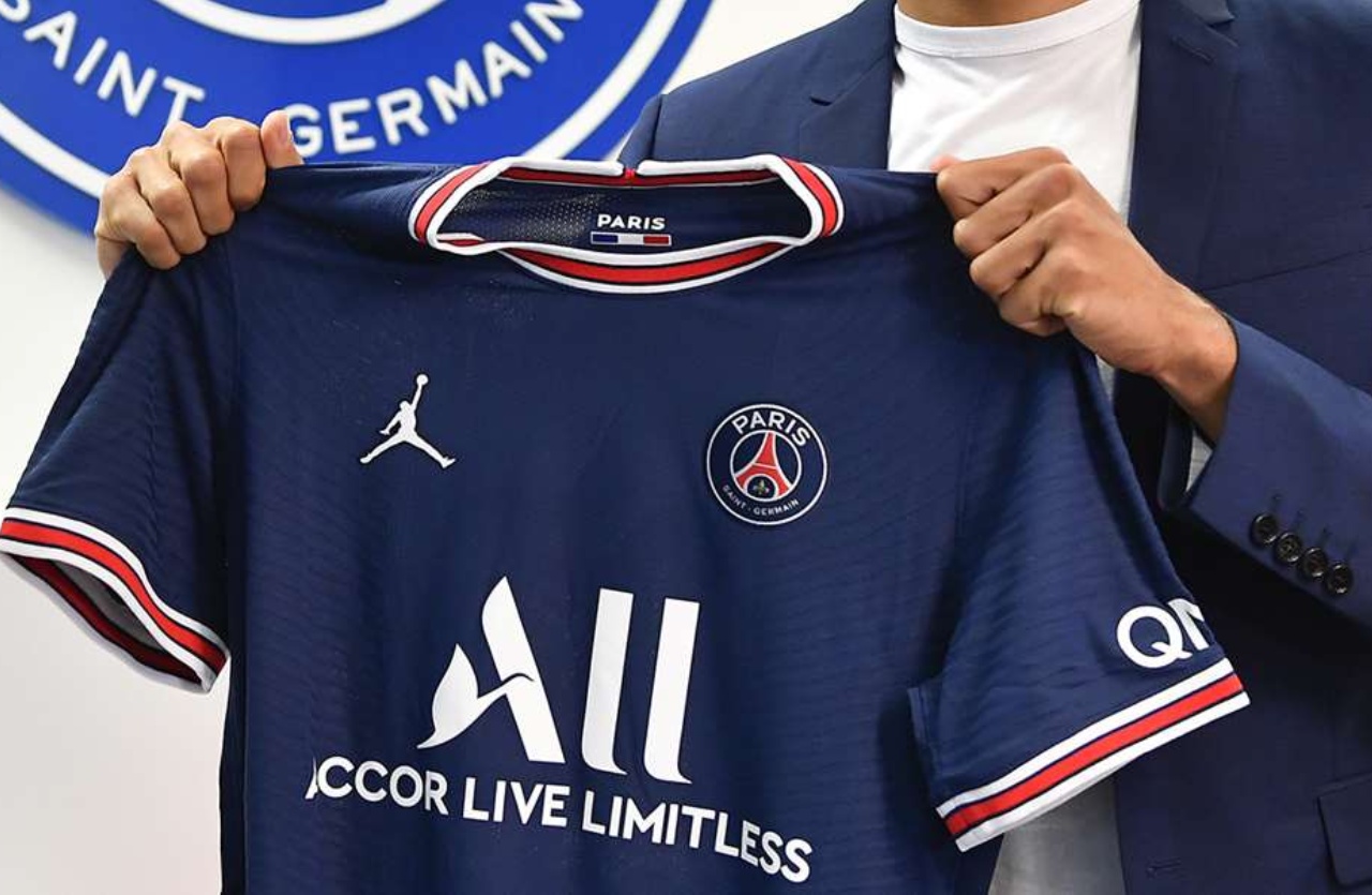 Mercato  PSG : Ce joueur qui frappe à la porte du club